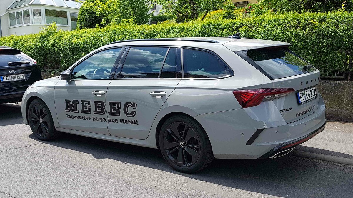 =Skoda Octavia der Firma MEBEC steht im Mai 2022 in Hofbieber