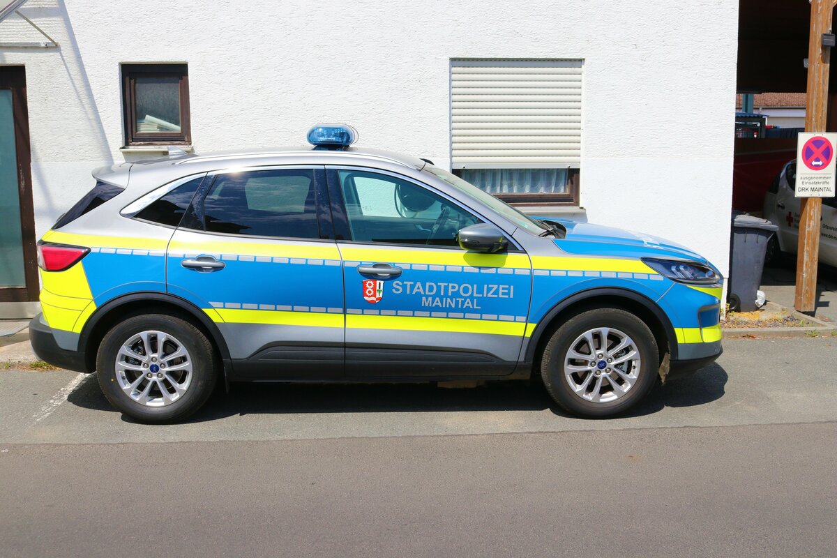Stadtpolizei Maintal Ford Kuga FustW am 08.07.23 in Maintal Dörnigheim