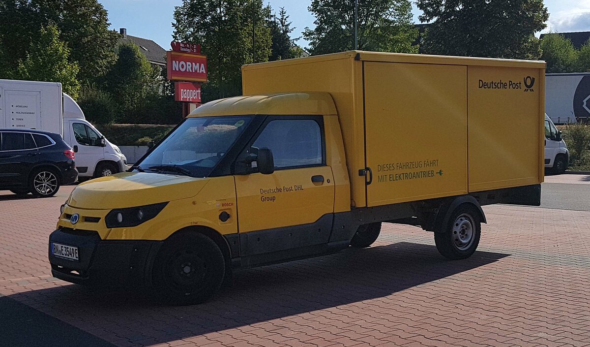 =Street Scooter von DHL unterwegs in Fulda im September 2022
