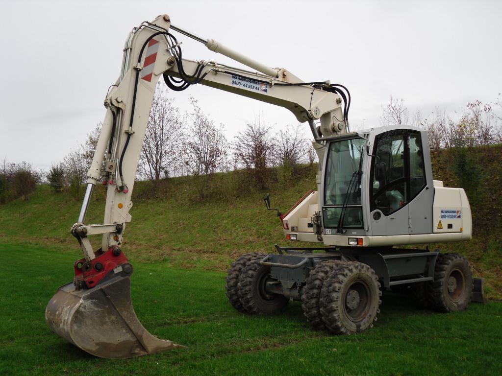 Terex-Atlas 1305M (Baujahr 2007, zul. Gesamtgewicht 16.000 kg, Leistung 67 kW) am 15.11.2009 in Schweich