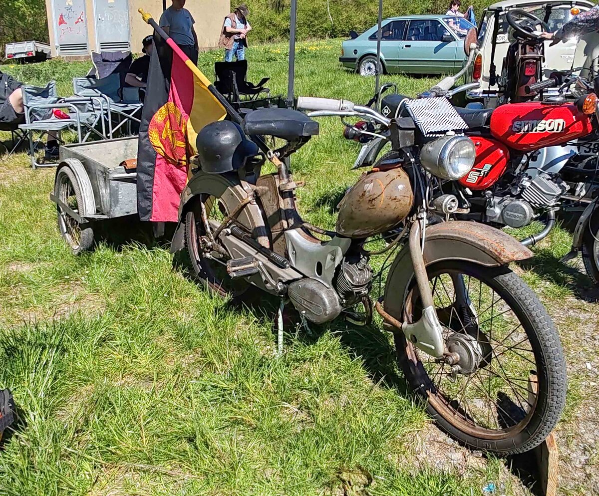 =unbekanntes Moped, gesehen auf dem Ausstellungsgel�nde der Oldtimerveranstaltung in Frankenberg/Eder im Mai 2026.