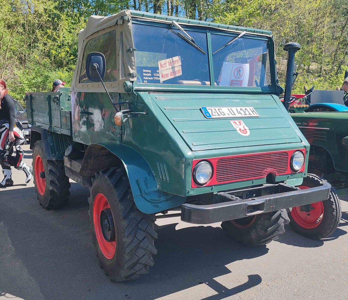 =Unimog 411, gesehen bei der Oldtimerschau in Wasenberg im Mai 2026