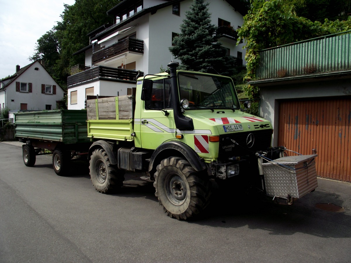 Unimog U1600 steht am 02.09.11 in Neckargemünd 