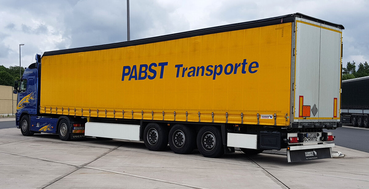 =Volvo FH-Sattelzug von PAPST-Transporte, 06-2022