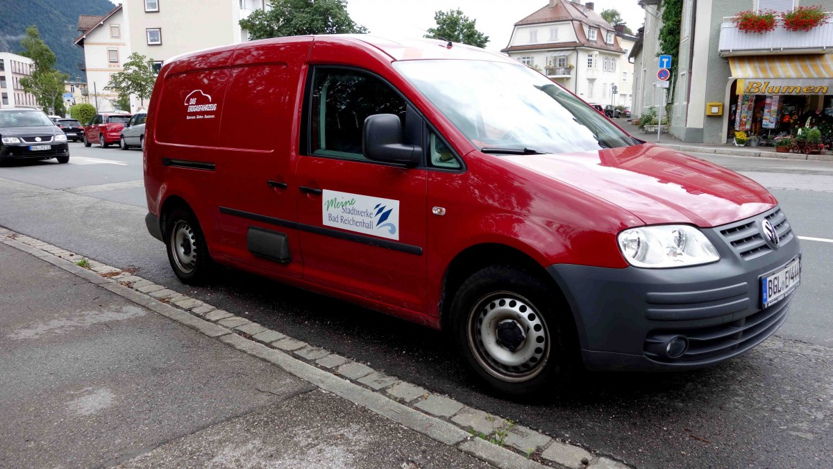 VW Caddy als Erdgasfahrzeug der Stadtwerke Bad Reichenhall im Juli 2015
