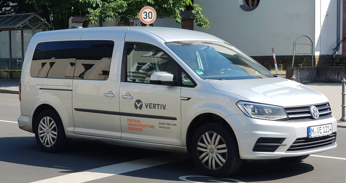 =VW Caddy von der Firma VERTIV, 07-2021 