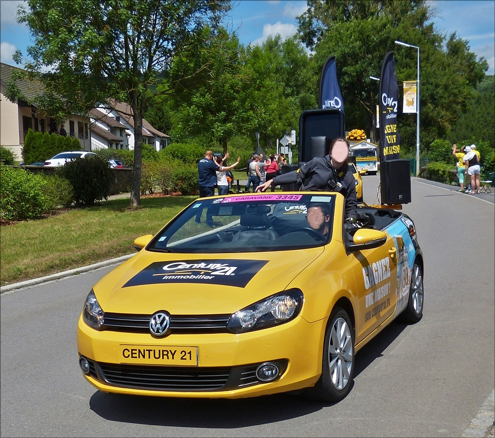VW Golf Cabrio, als Begleitfahrzeug der Tour de France am 03.07.2017.
