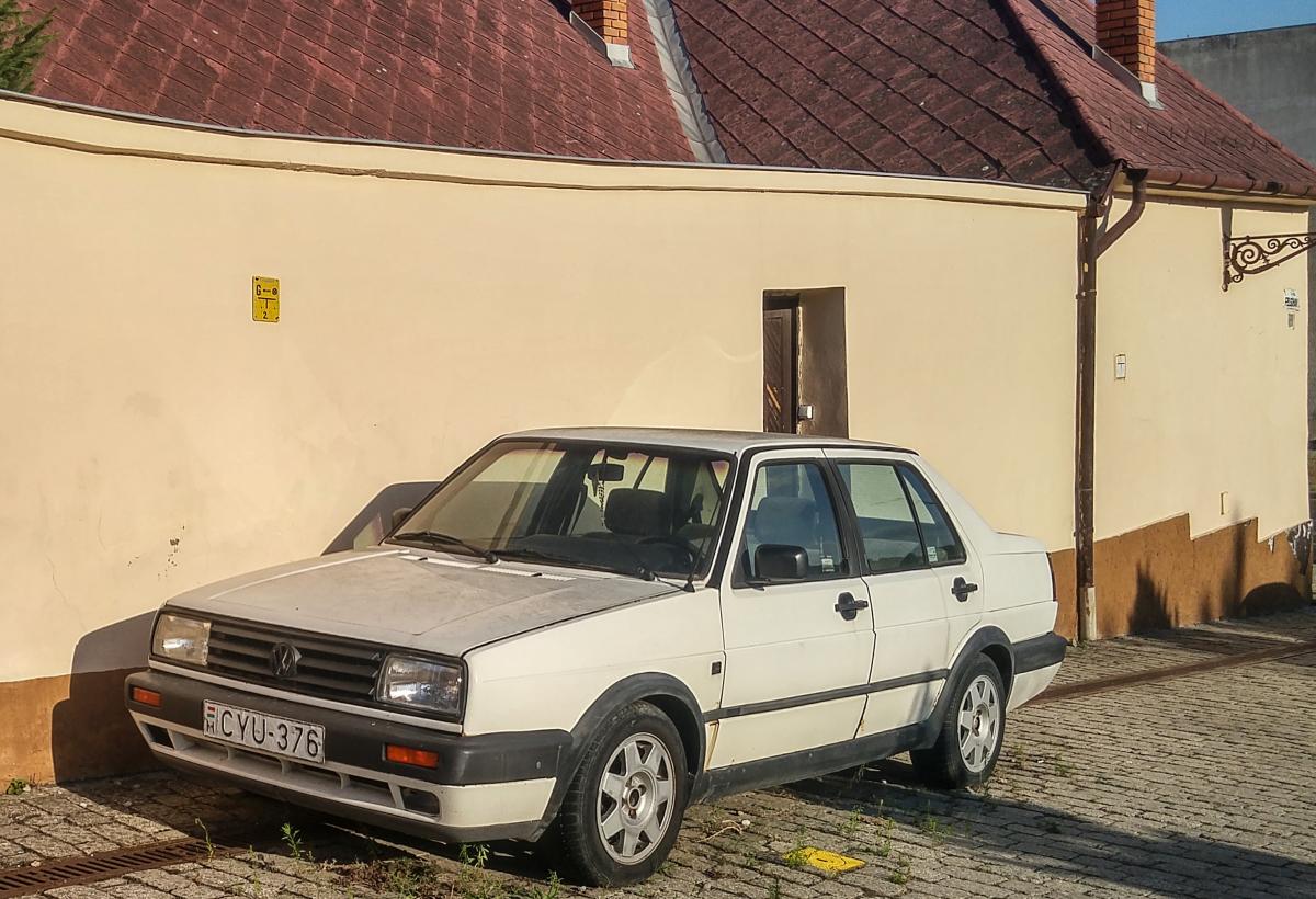 VW Jetta. Foto: Pecs (HU), Juli, 2019.