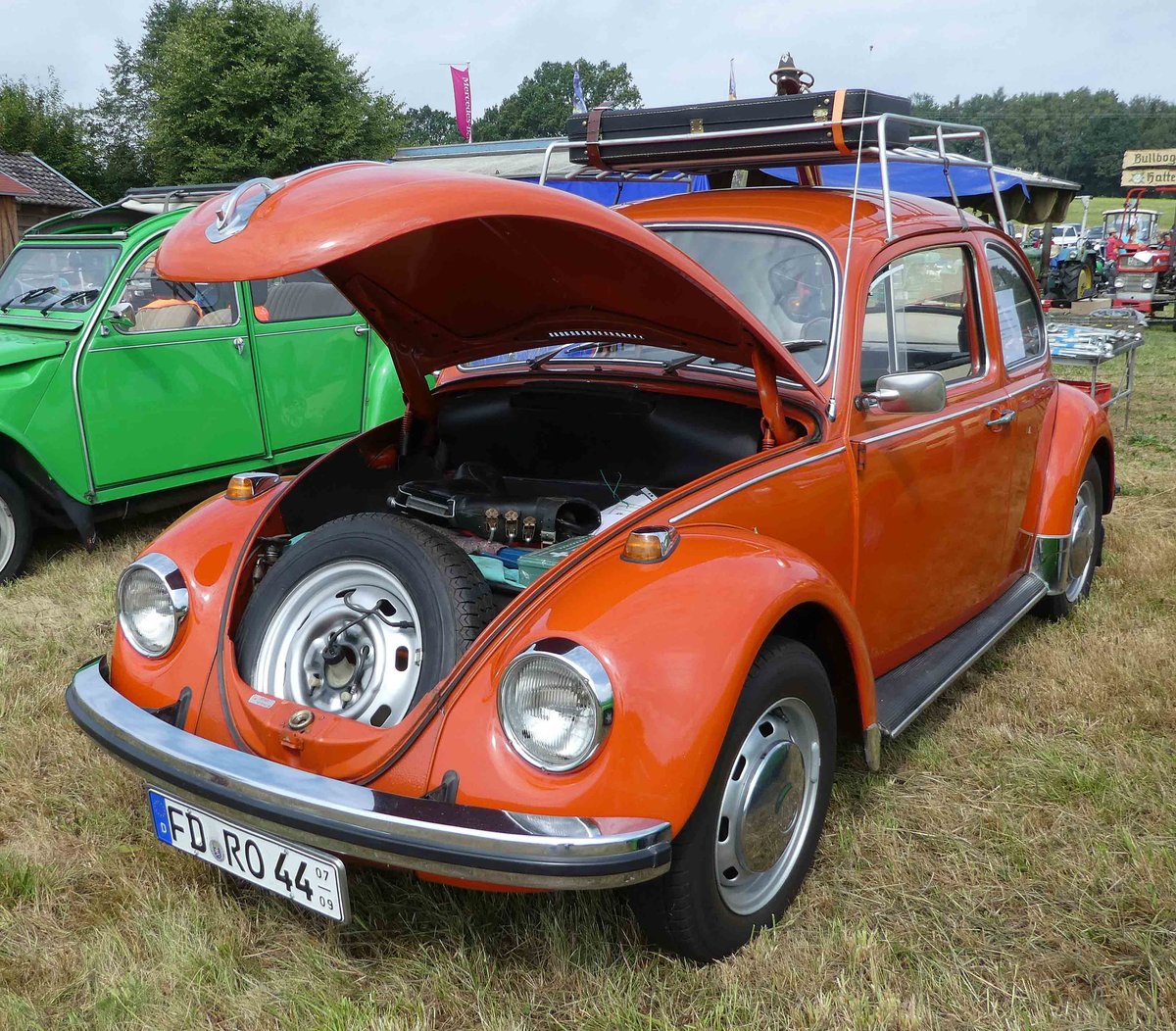 =VW Käfer 1300, gesehen bei der Oldtimerausstellung in Uttrichshausen, 07-2019
