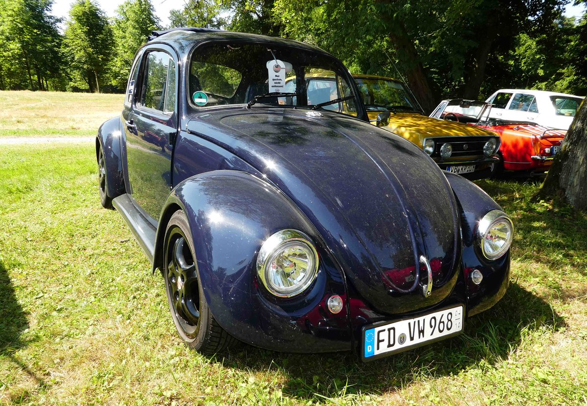 =VW Käfer, ausgestellt bei Blech & Barock im Juli 2018 auf dem Gelände von Schloß Fasanerie bei Eichenzell