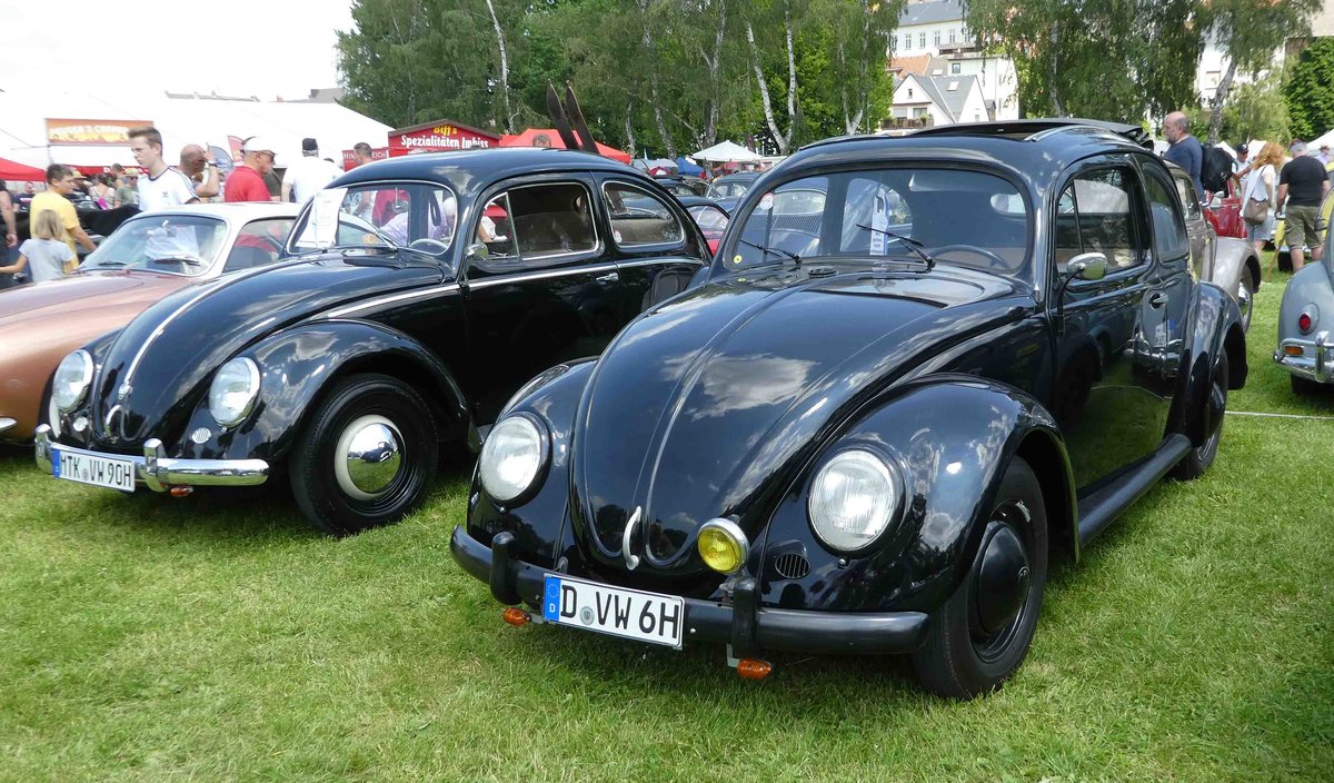 =VW Käfer stehen auf dem Ausstellungsgelände in Bad Camberg anl. LOTTERMANN-Bullitreffen im Juni 2019