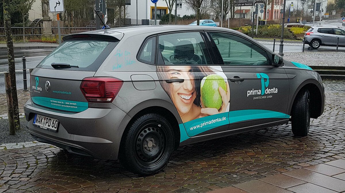 =VW Polo von  prima denta  unterwegs in Hünfeld im Februar 2022