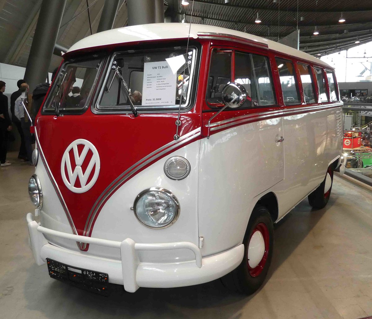 =VW T 1, ausgestellt bei den Retro Classics in Stuttgart, 03-2019
