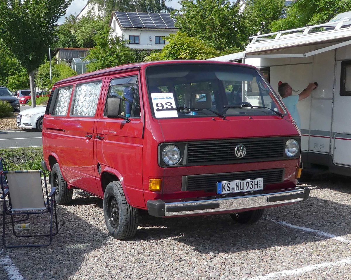 =VW T 3 steht beim Bullitreffen in Ostheim/Rhön im Juni 2019