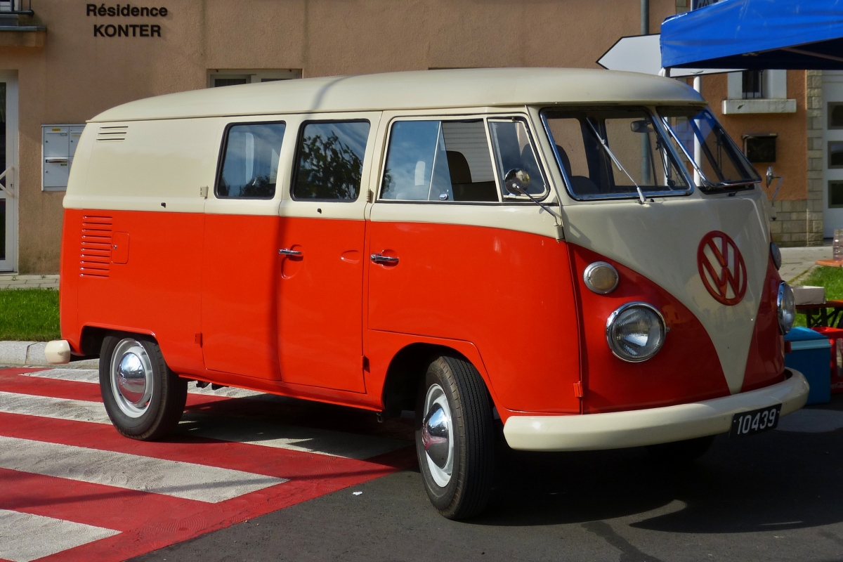 VW T1, aufgenommen beim Oldtimertreffen „History Vehicles“ in Lasauvage(L). 05.09.2021