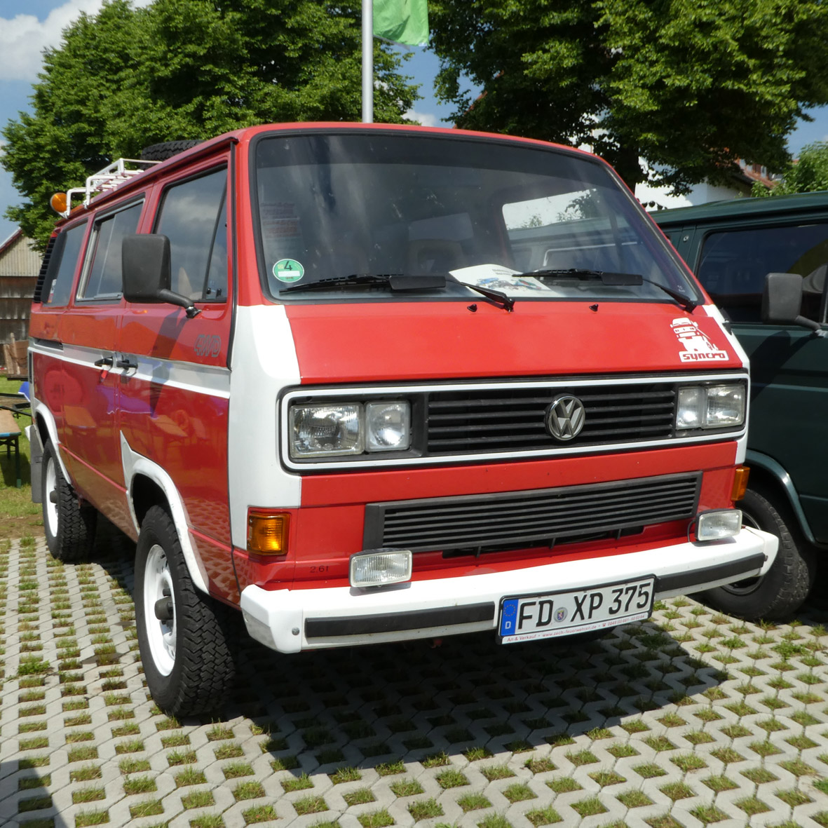 VW T3 Synchro steht bei der Oldtimerveranstaltung in Fulda-Harmerz im Juni 2016
