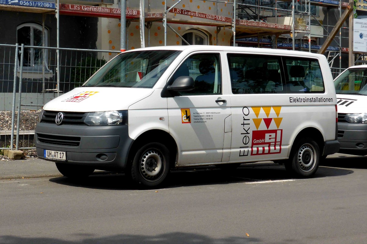 VW T5 eines Elektroanlagenbauers, gesehen in Bad Hersfeld im August 2014