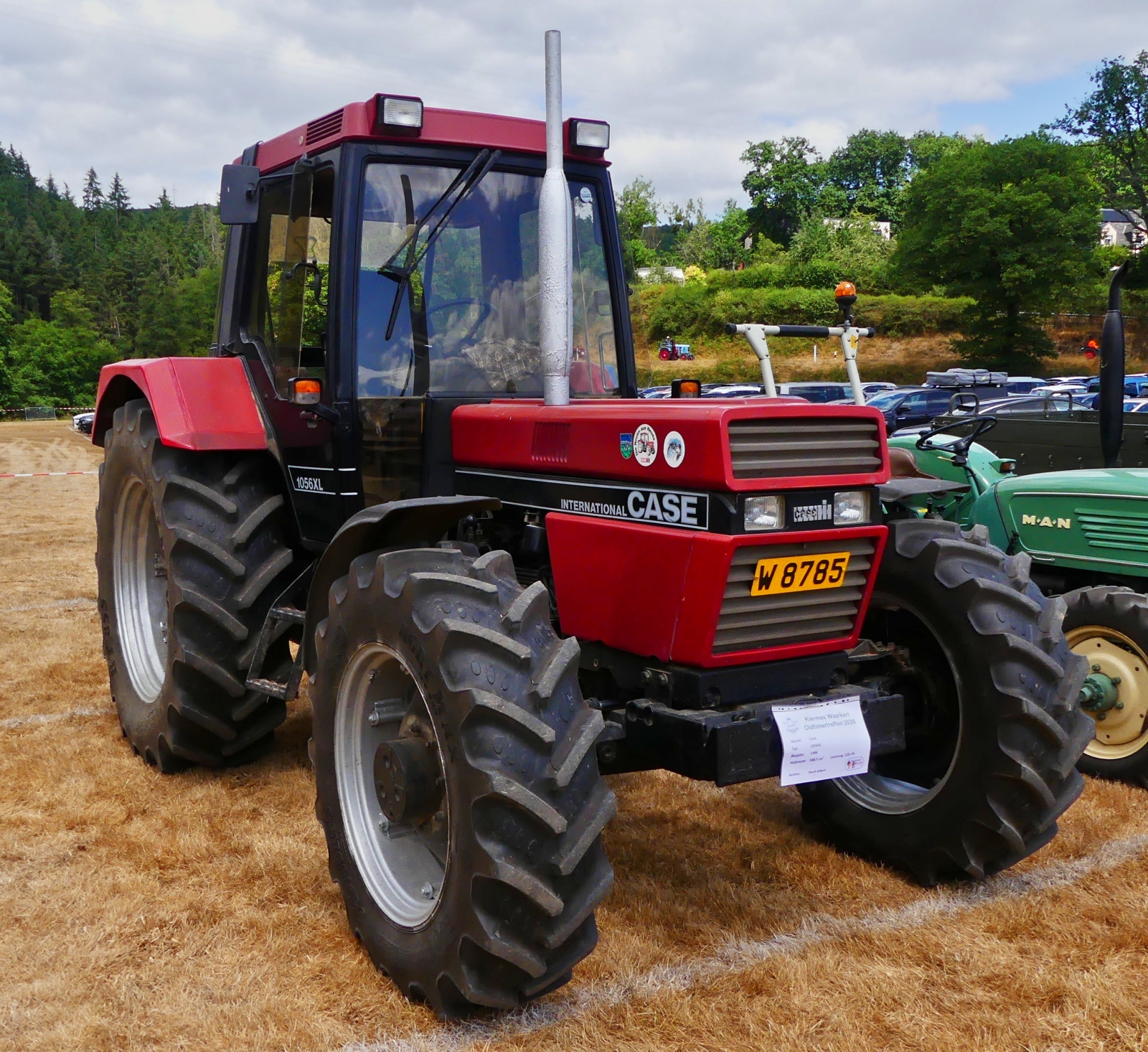 Case International 1056 XL, BJ 1986, 5867 ccm, 105 PS, war zum Oldtimertreffen nach Warken gekommen. 19.07.2026