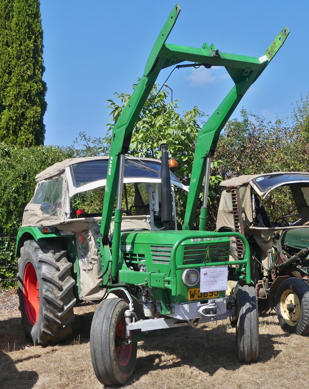 Deutz 5506, BJ 1973, 55 PS, 4Zyl, war zum Oldtimertreffen in Nocher gekommen. 23.08.2026