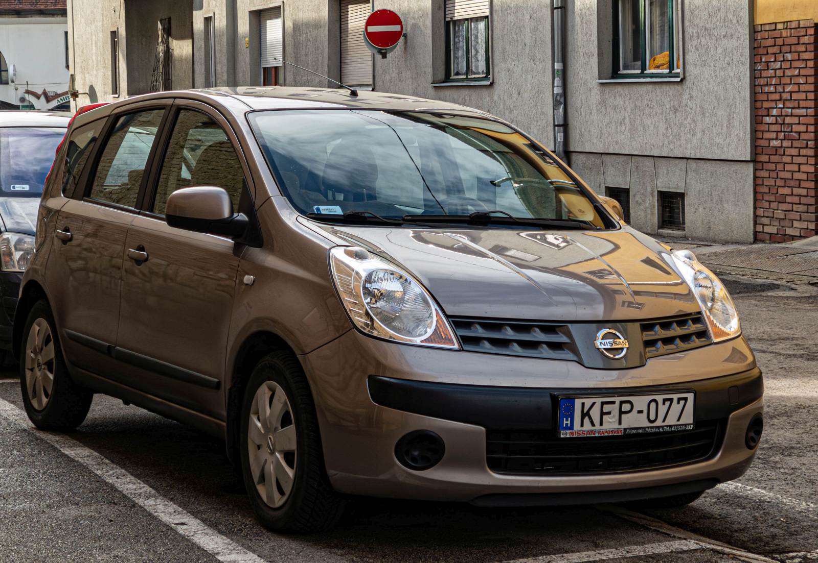 Diesen Nissan NOte Mk1 habe ich in Februar 2026 gesehen.