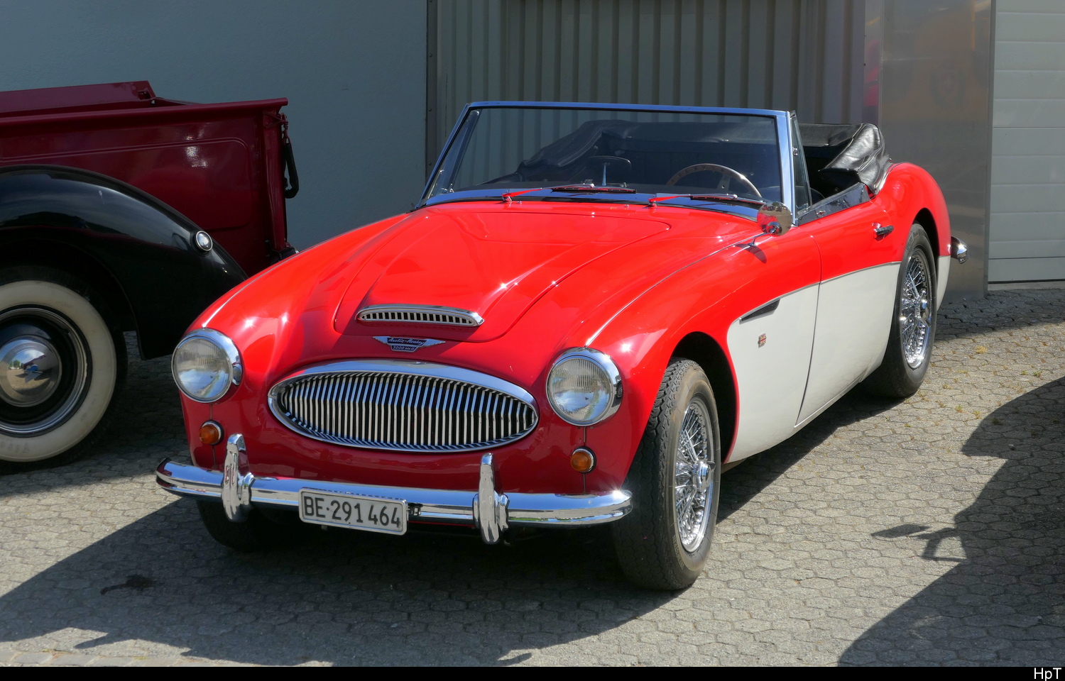 Ein Austin-Healey 3000 zu Besuch am Oldtimer Treff auf den Areal des Flugplatz in Bleienbach am 31.05.2026