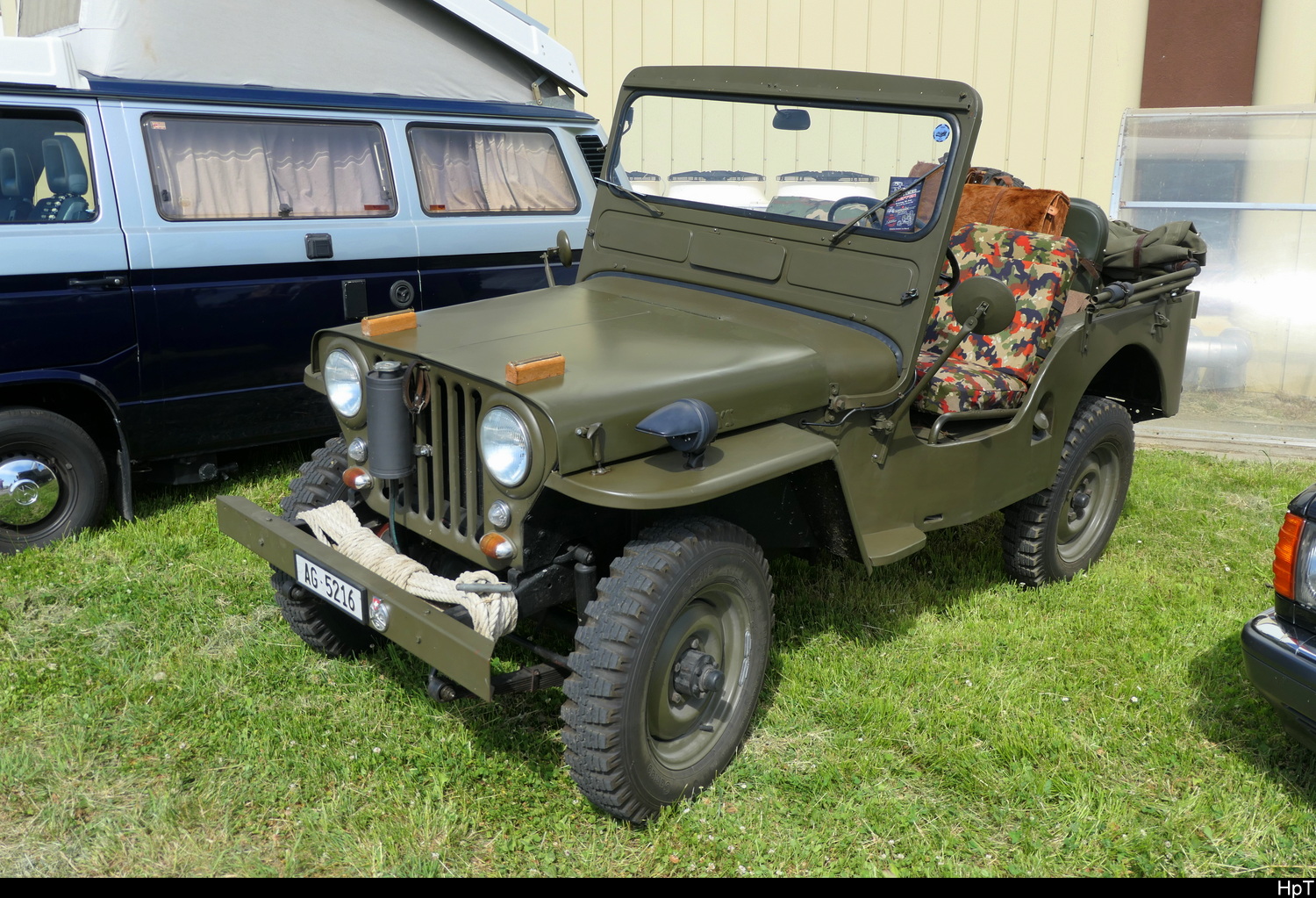 Ein Willys Jeep zu Besuch am Oldtimer Treff auf den Areal des Flugplatz in Bleienbach am 31.05.2026