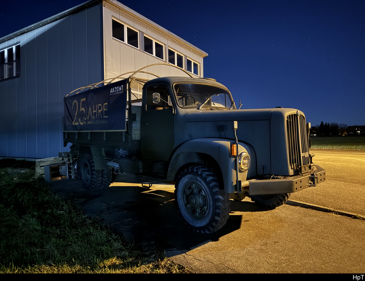 ex Schweizer Armee  -Saurer abgestellt in Kappelen am 31.12.2025