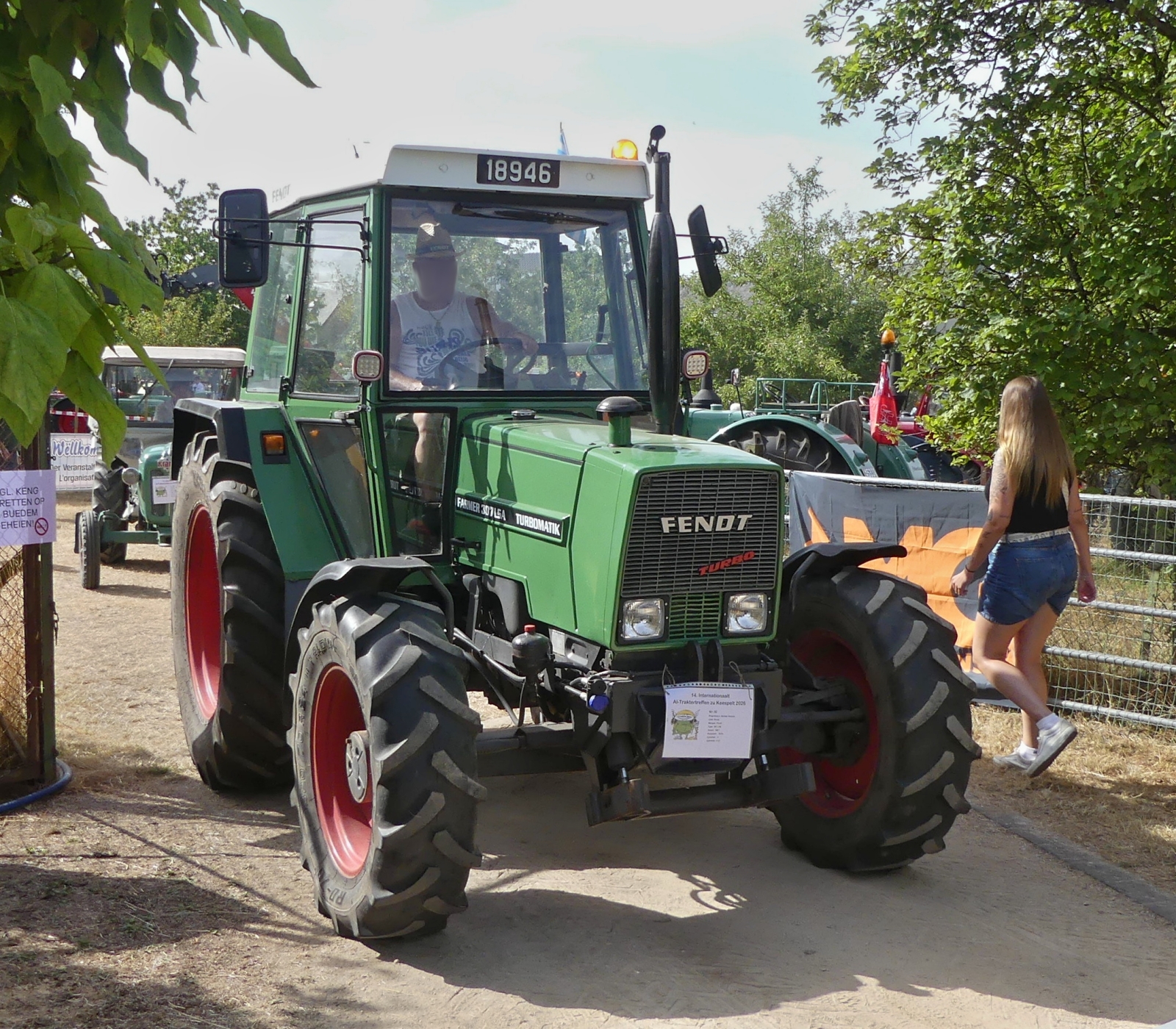 Fendt Farmer 307 LSA, BJ 1987, 70 PS, 3Zyl, fuhr beim Traktorentreffen die Rundfahrt mit. 09.08.2026