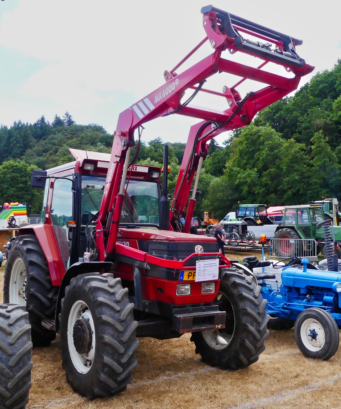 Fiat Agri, F 130, BJ 1990, 5861 ccm, 130 PS, war beim Oldtimertreffen in Warken zu sehen. 19.07.2026