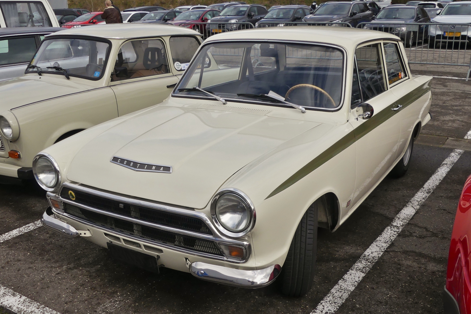 Ford Cortina MK I, auf dem Parkplatz, vor dem Autojumble in Luxemburg. 03.2026