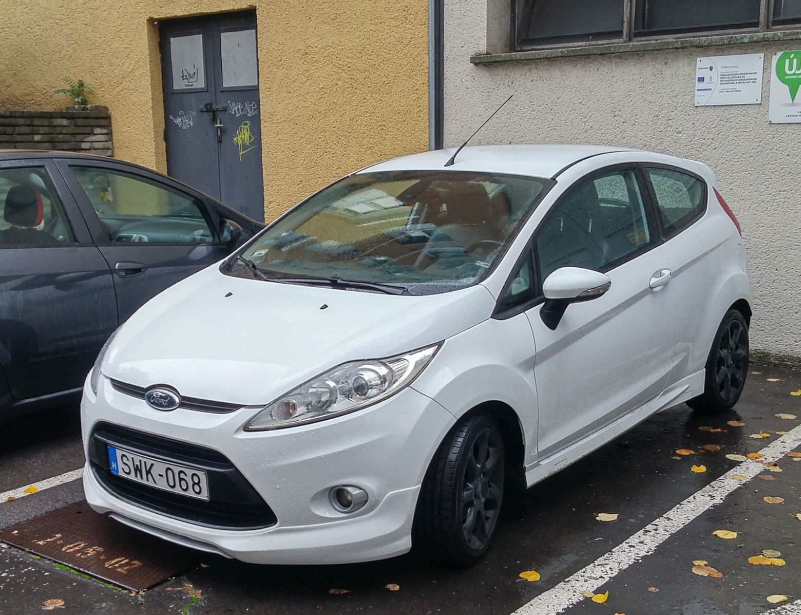 Ford Fiesta Mk7, dreitürer. Foto: Oktober, 2021.