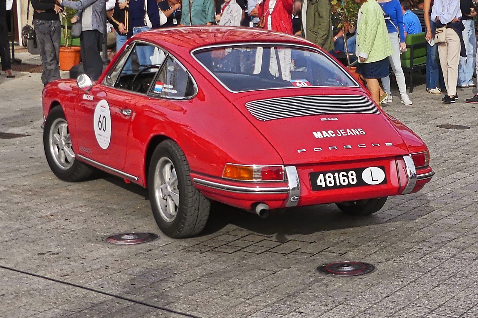 Heckansicht eines Porsche 912, aufgenommen nach der Luxemburg Classic Rallye. 12.09.2026
