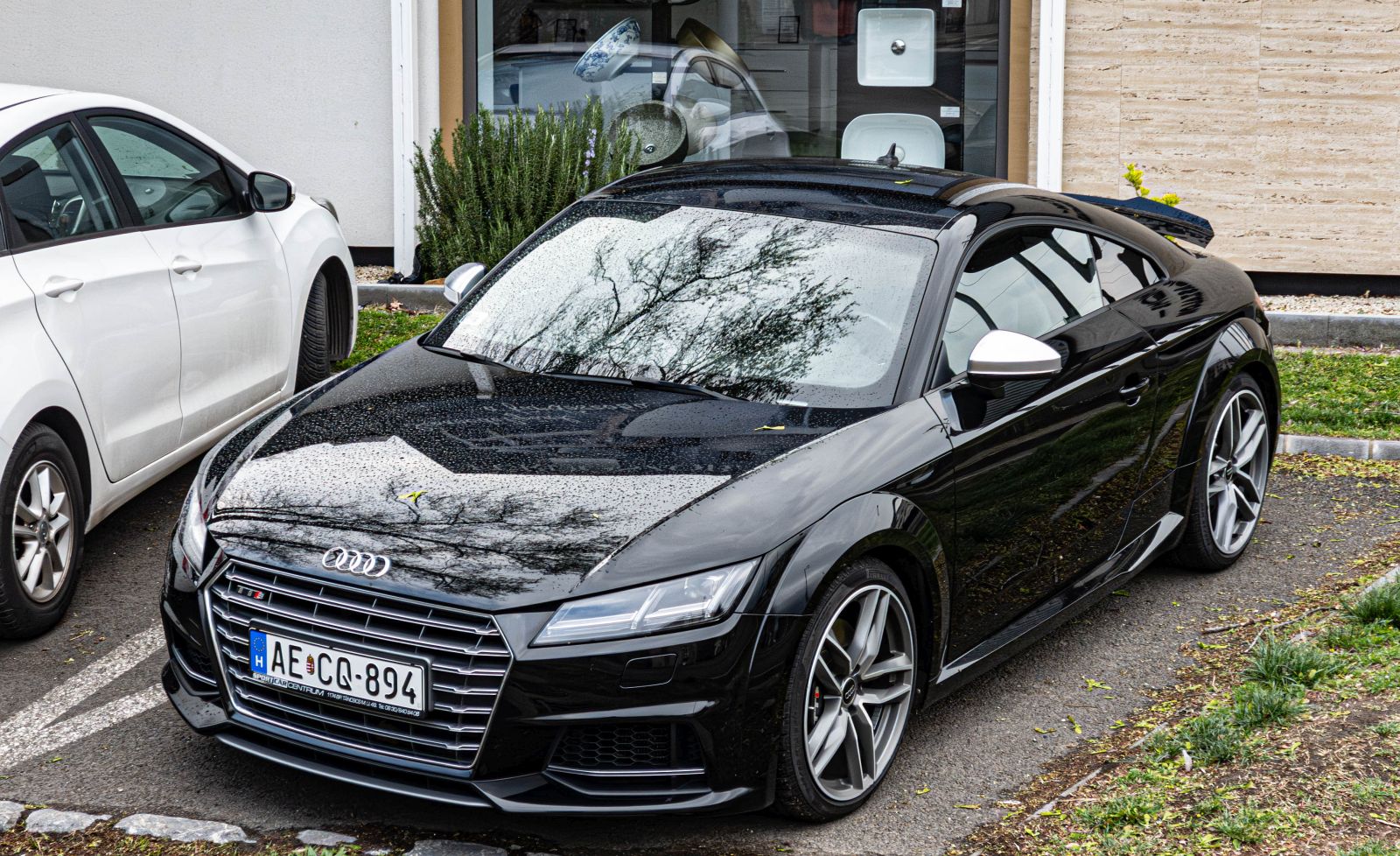 Hier ist ein Audi TTS Coup� der dritten Generation zu sehen. Foto: M�rz, 2026.