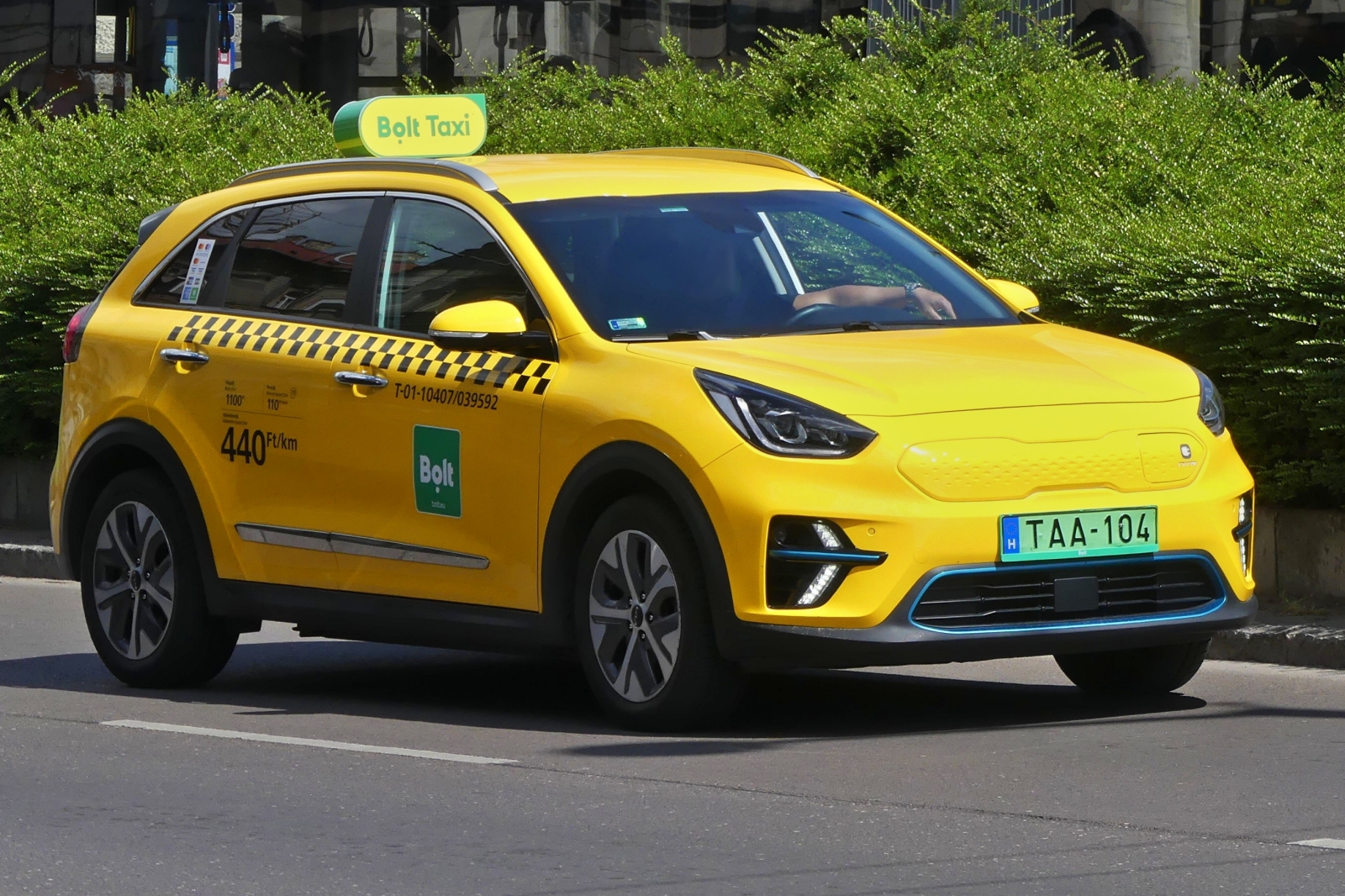 Kia Niro, als Taxi in Budapest unterwegs. 08.05.2026