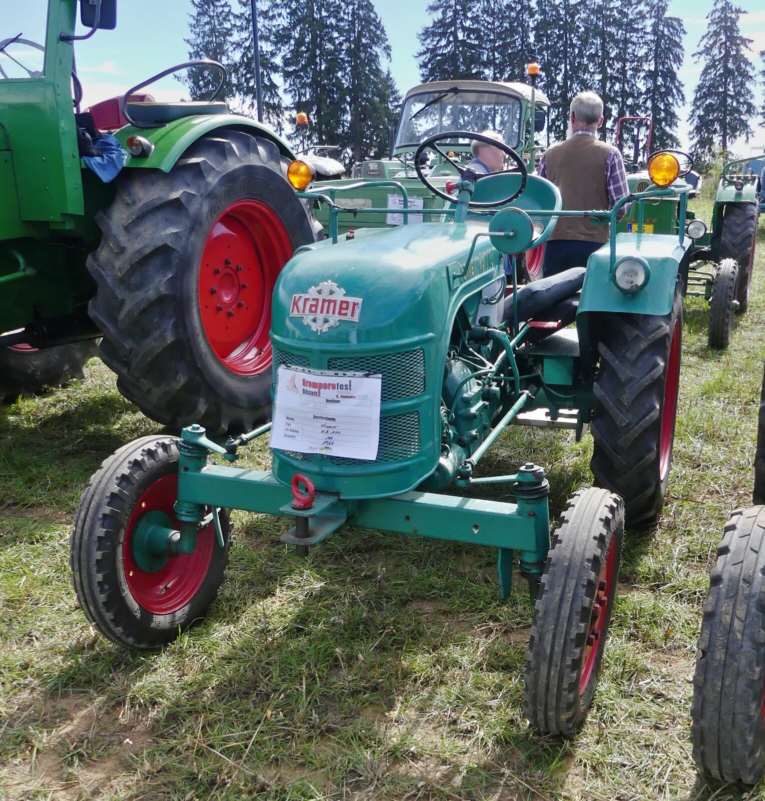 Kramer KA 110 BJ 1967, 11 PS, beim gromperefest in Binsfeld im Bild festgehalten. 09.2026
