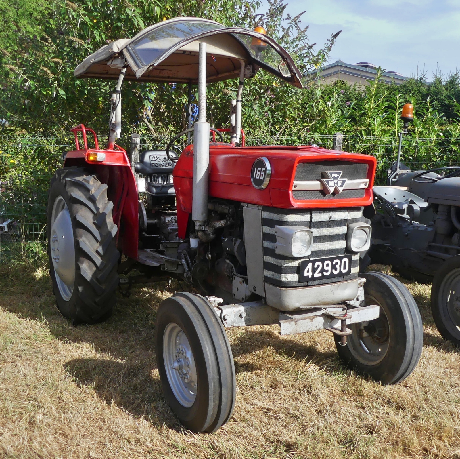 Massey Ferguson 165, aufgenommen beim Traktorentreffen in Keispelt. 09.08.2026