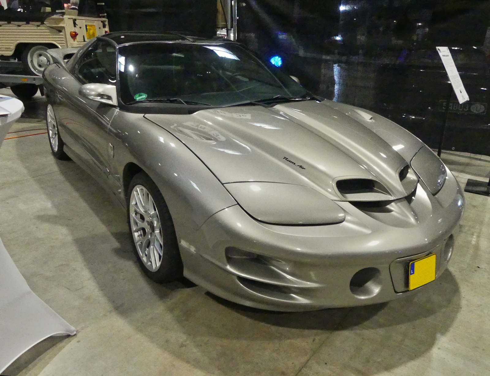 Pontiac Trans-Am, BJ 1998, 4. Generation. Gesehen beim Autojumble in Luxemburg. 03.2026