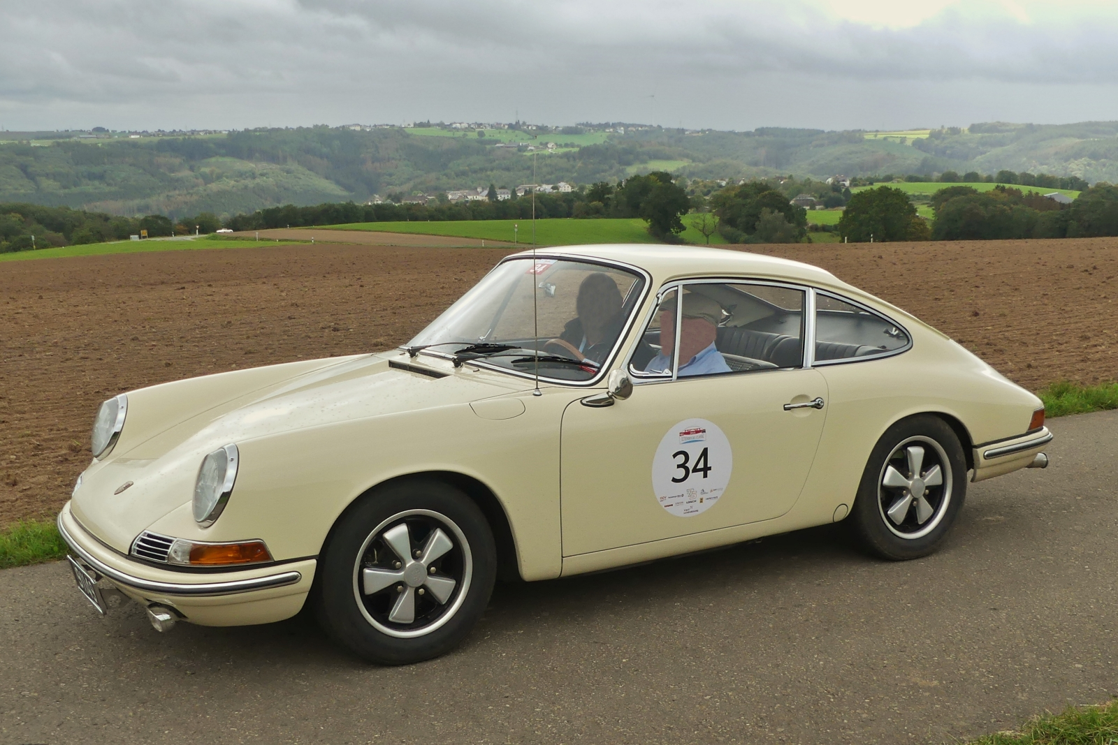 Porsche 911, war bei der Classic Rallye Luxemburg im Norden von Luxemburg dabei. 29.09.2023
