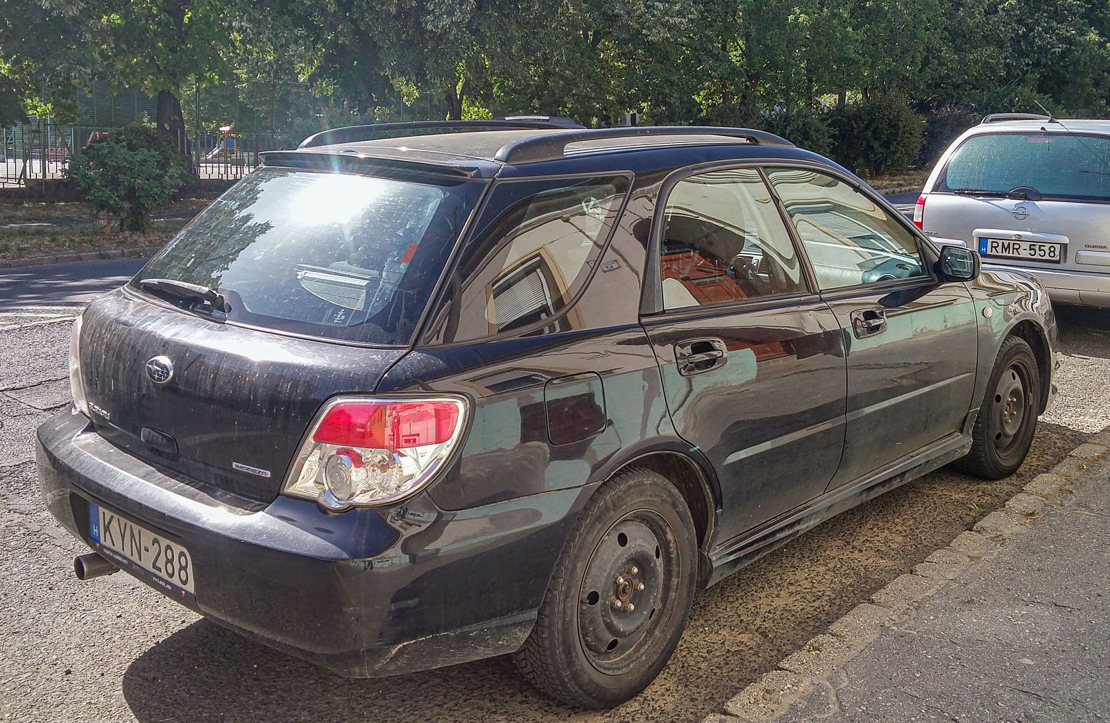 Rückanischt: Subaru Impreza Kombi, zweite Generation. Foto: 06.2021.