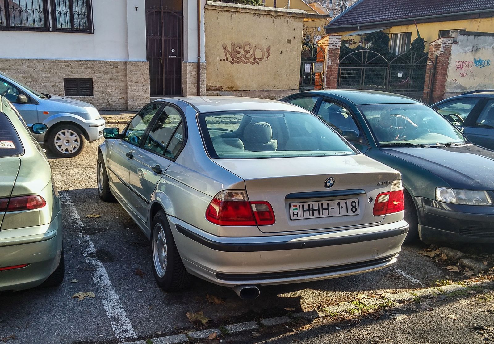 Rückansicht: BMW 3 E46. Foto: Dezember, 2021.