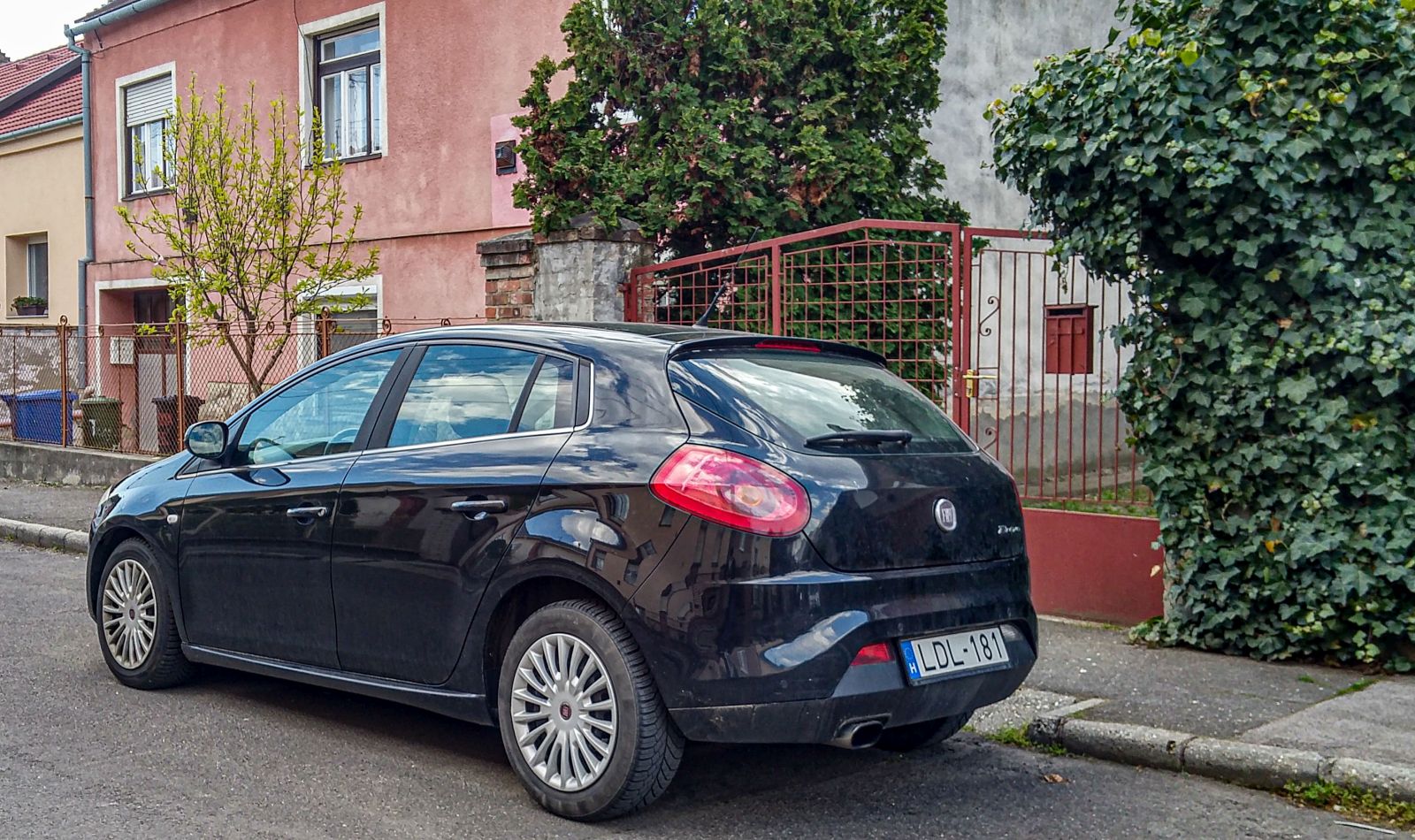 Rückansicht: Fiat Bravo Mk2. Foto: 04.2021.