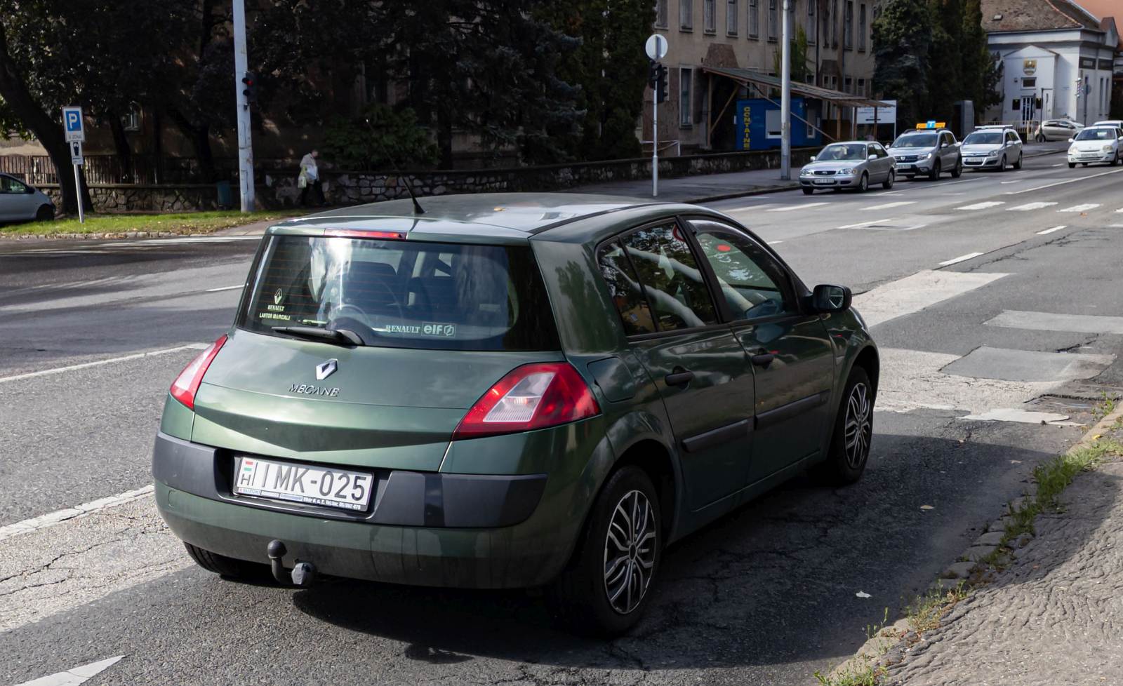 Rückansicht: Renault Mégane II Schrägheck. Aufnahme: Oktober, 2022.