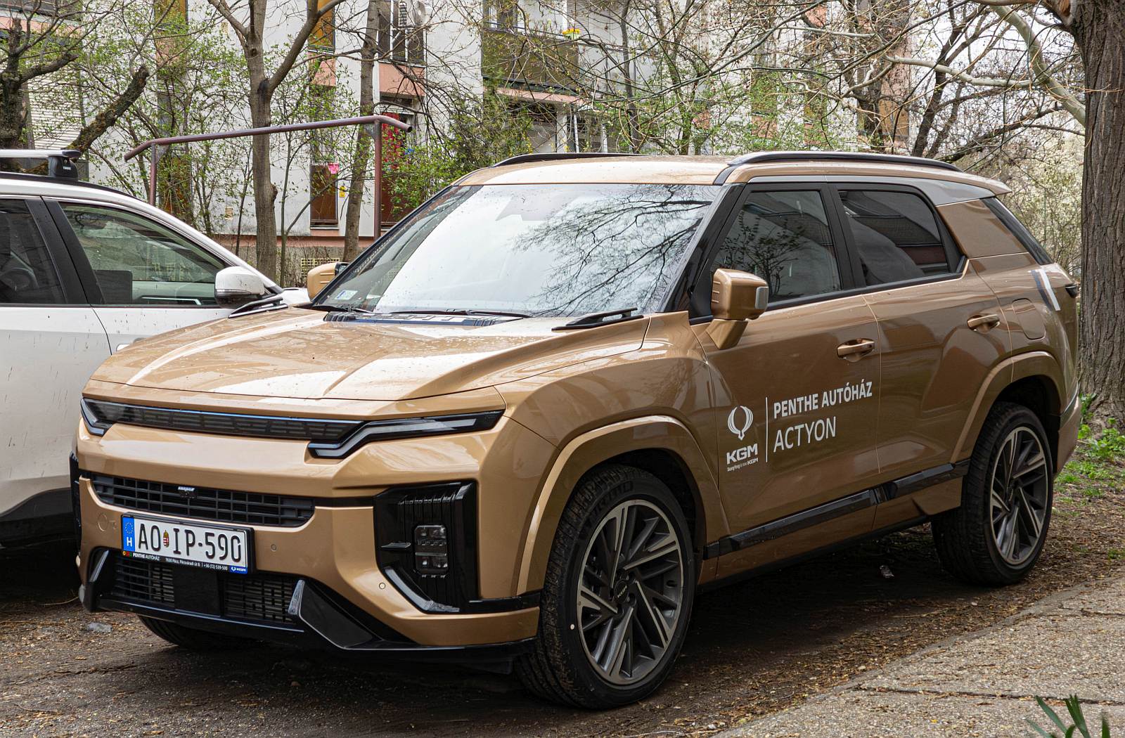 SsangYong Actyon Mk3 in der Farbe RoyalCopper