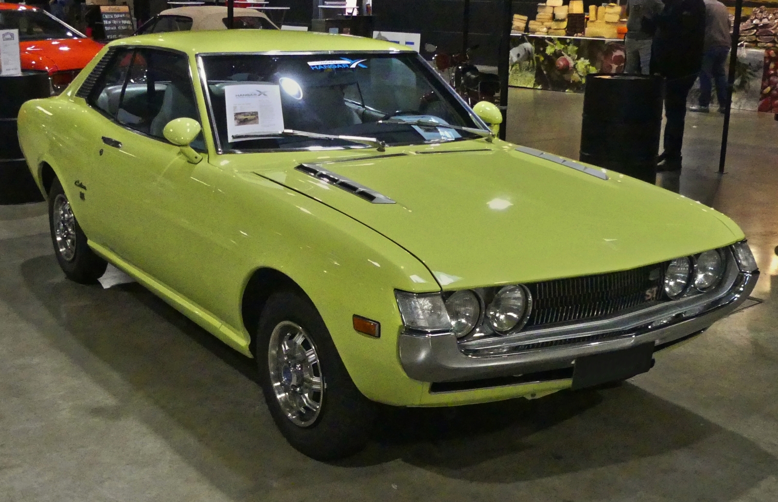 Toyota Celica ST, BJ 1972, 1588 ccm, 79 PS, 4 Zyl, Farbe Porrima Gelb 501. Autojumble 03.2026