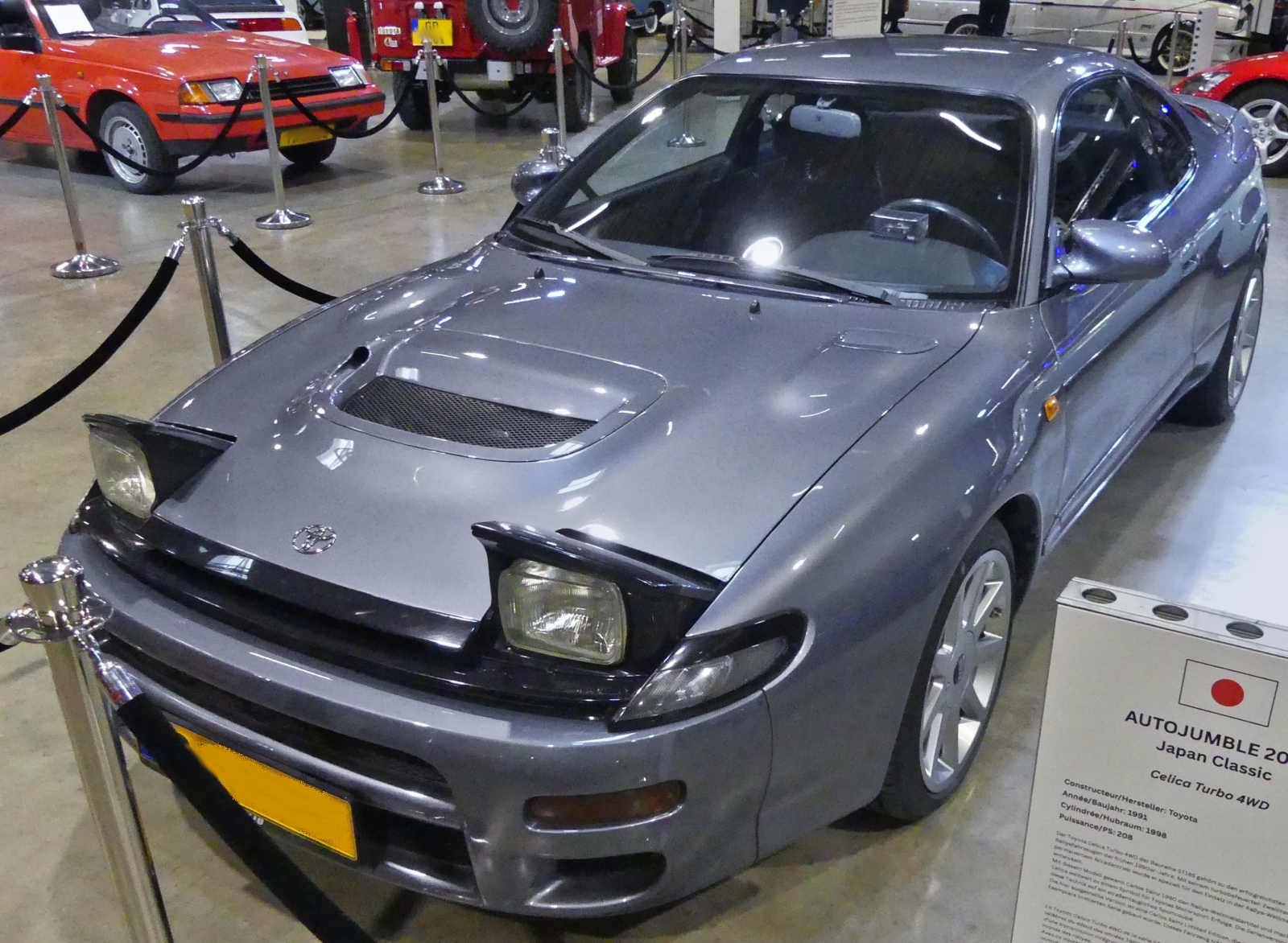 Toyota Celica Turbo 4WD, BJ 1991, 1998 ccm, 208 PS, das ausgestellt Fahrzeug trägt die NR 4675 der auf 5000 Limitierten in Serie gebauten Carlos Sainz Limited Version. Ausgestellt beim Autojumble in Luxemburg. 03.2026