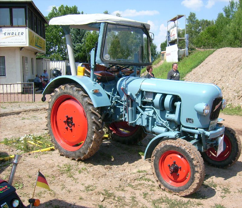 2 Zyl.Eicher beim Schleppertreffen auf der Lugauer Motocrossstrecke 2008