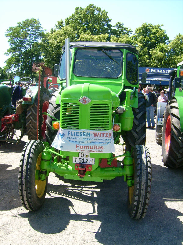 36er Famulus beim Traktorentreffen in Hohburg