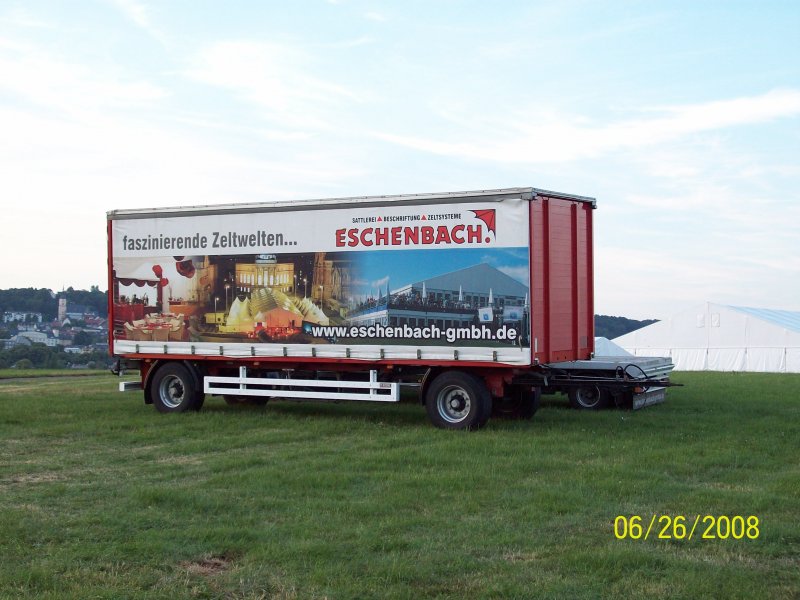 8m Anhnger der Firma Eschenbach Zeltbau