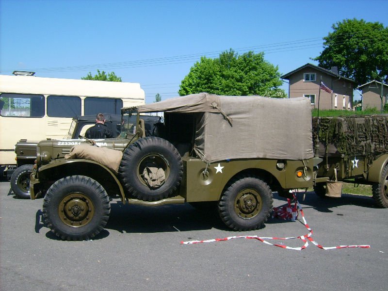 Alter Militrtransporter der US Army beim Oldtimertreffen in Werdau