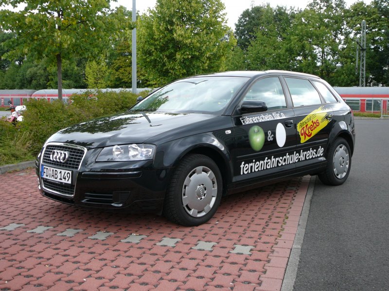 Audi A 3 Sportback einer Fahrschule in Fulda am 20.08.08
